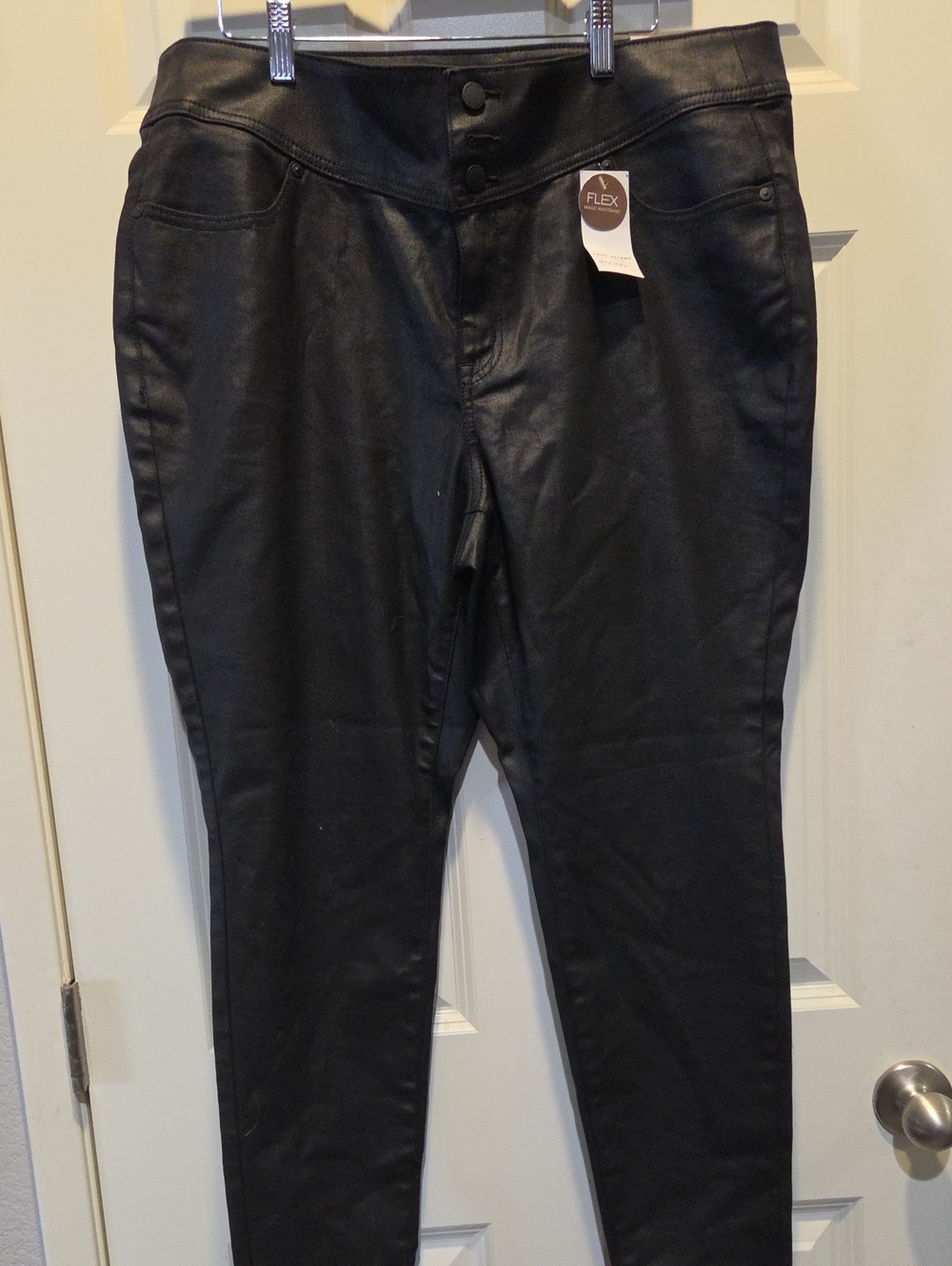 Lane Bryant Women's Black Coated Skinny Jeggings